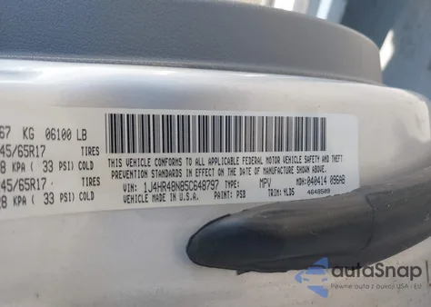 2005 Jeep Grand Cherokee Laredo z USA, uszkodzony, nr VIN 1J4HR48N85C648797